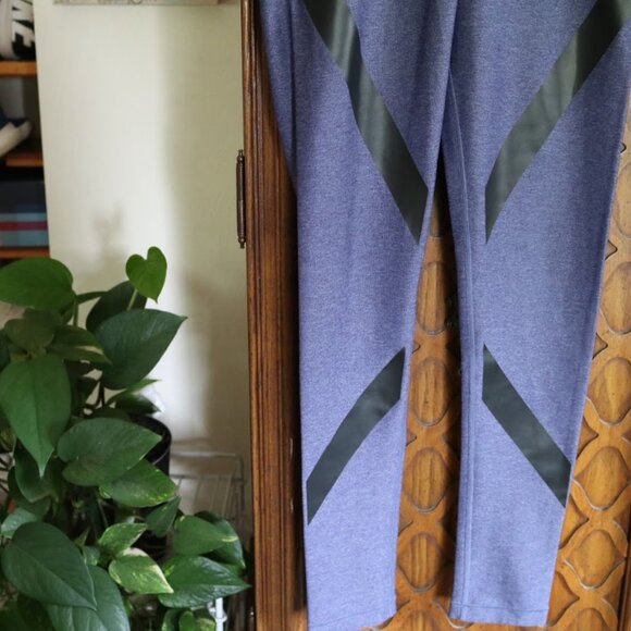 PUMA PowerShape Tights Leggings Style#513096 NWOT! - Purple, Size S - Picture 4 of 16